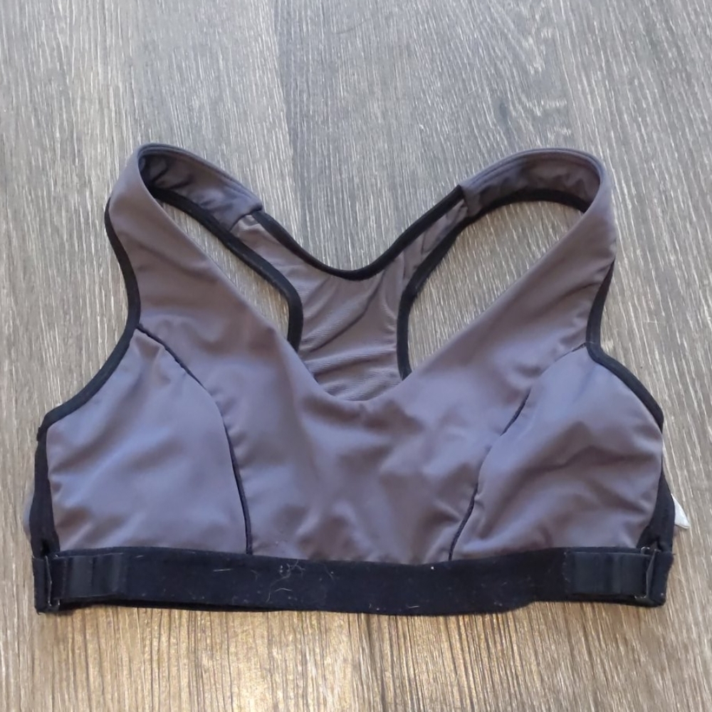 Grey super supportive sports bra